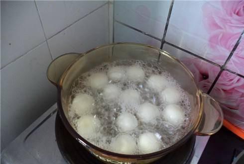 在家15分钟就能做好的甜品,又香又糯零失败,买碗面粉就能做!