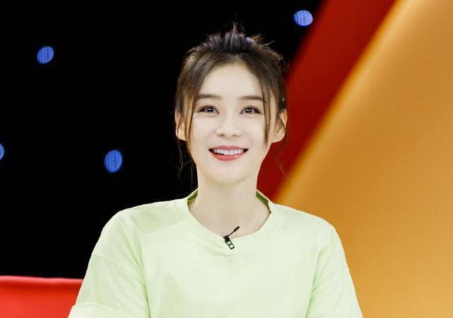 全世界都撮合钱枫袁姗姗,他俩究竟什么情况,两人表情已说明问题