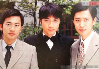 ​“尔豪”妻子亮相，没想到却是颜值担当的她，今女儿都已经9岁了