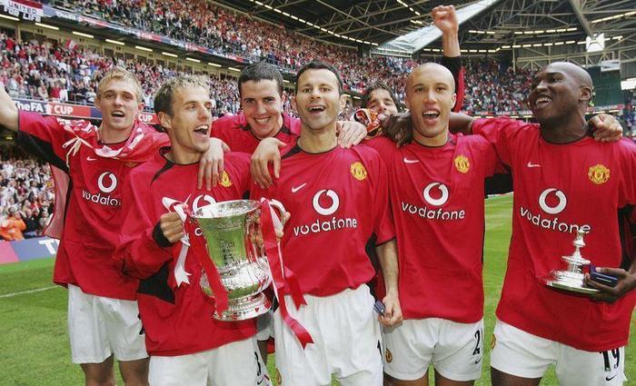 他见证了弗格森曼联的红色帝国, 曾经在边锋位置叱咤风云