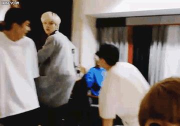 第三次出道 他是否还能东山再起?