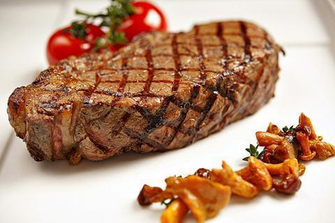 吃牛排时，“菲力”牛排和“西冷”牛排有何区别？大厨一语说破