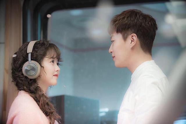 从暗恋守护到强势告白，尹斗俊和金所炫这部新剧真的非常甜