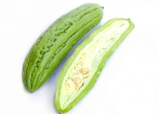 炒苦瓜前,到底要不要焯水,很多人都弄错了,难怪很苦!!