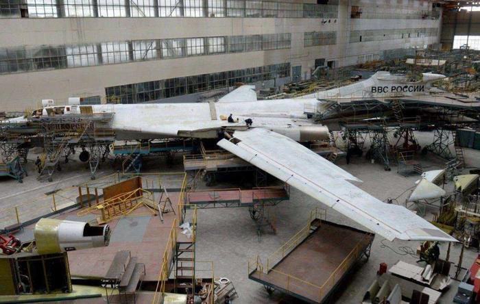 除吃老本别无选择？刚刚，俄罗斯又翻新一件压箱底武器