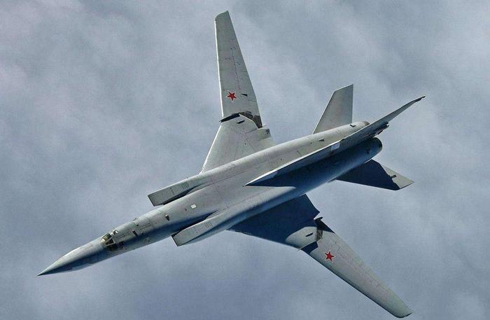 除吃老本别无选择？刚刚，俄罗斯又翻新一件压箱底武器