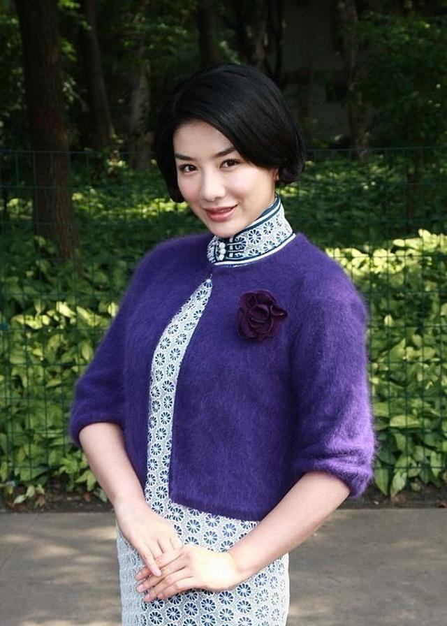 黄奕谈和前夫黄毅清的失败婚姻,通过创业自己变成了女强人