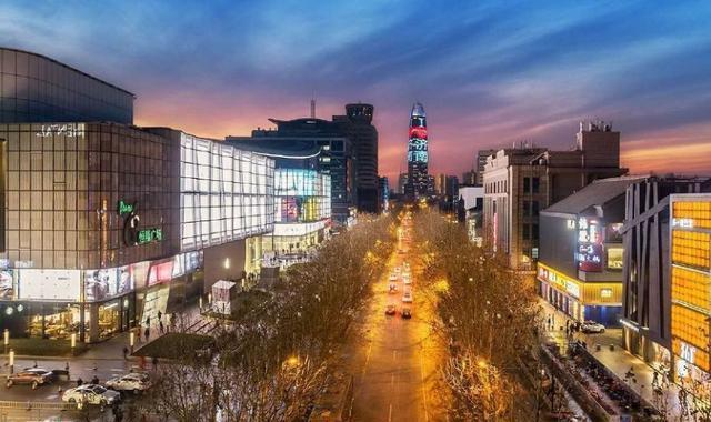 一条泉城路，半部济南史