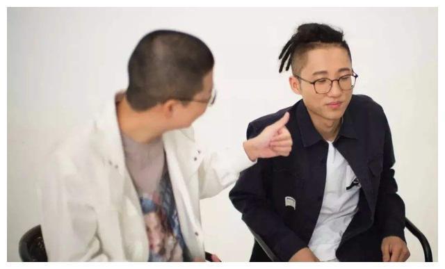 池子主动回复李诞微博，直言“我快挺不住了”，两人要冰释前嫌？