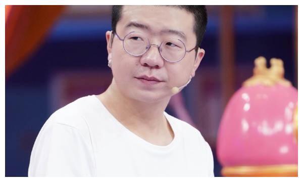 池子主动回复李诞微博，直言“我快挺不住了”，两人要冰释前嫌？