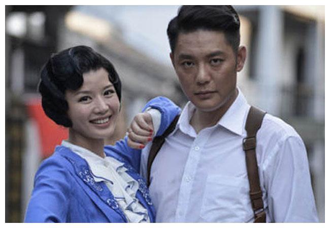 周丽淇与傅程鹏为结婚改名，男方抛弃22年发妻，婚姻能幸福吗？