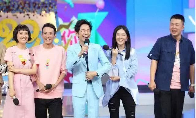湖南台五四晚会主持，沈梦辰刘烨搭档何炅汪涵，谢娜吴昕被忽略？