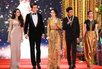 ​嘉行传媒回应李溪芮解约，疑因情商低爆料热巴装嗲戏弄外卖小哥！