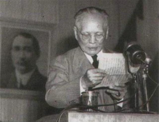 总统曾是他手下，战争期间为中国募捐一千万美元，死后葬于八宝山