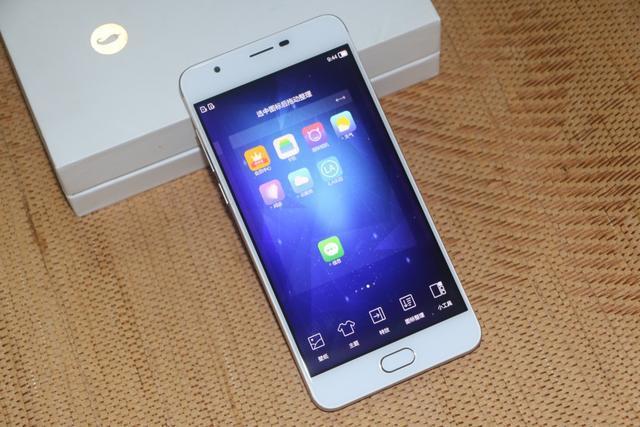 推荐：小辣椒A1，双摄拍照更精彩，有图有真相