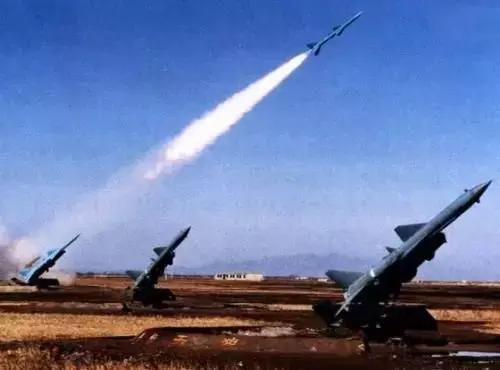 越南战争中的“空中堡垒”杀手——萨姆-2防空导弹
