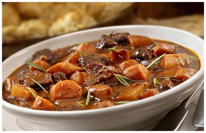 炖牛肉时，用冷水下锅还是热水？很多人都不懂，难怪牛肉不好吃