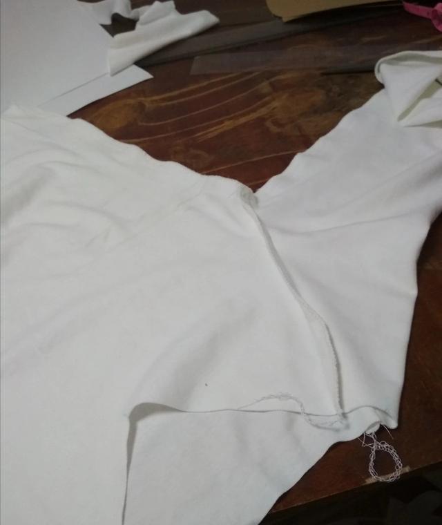 上天给你一双巧手，一定要为自己做一件美衣插肩袖卫衣的设计裁剪