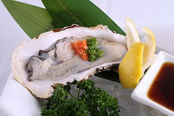 蒸生蚝是冷水下锅还是热水下锅 生蚝一次吃多了会怎样 蒸生蚝是冷水下锅还是热水下锅 生蚝一次吃多了会怎样