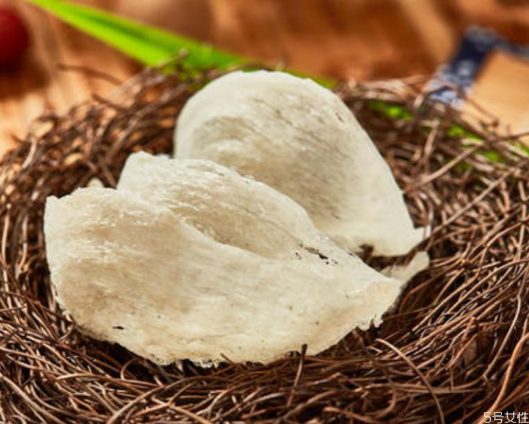 燕窝有点湿怎么处理 燕窝有点湿能晒一下吗 燕窝有点湿怎么处理 燕窝有点湿能晒一下吗