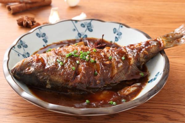 鱼的蛋白质高吗 鱼的蛋白质含量是多少