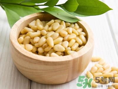 松子仁怎么吃?吃松子仁有什么好处 松子仁怎么吃?吃松子仁有什么好处