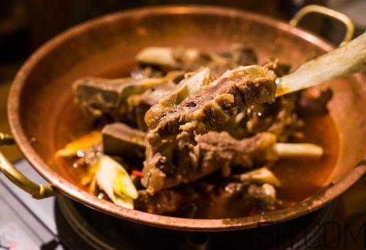 牛骨头汤怎么做?牛骨头汤怎么去腥味 牛骨头汤怎么做?牛骨头汤怎么去腥味