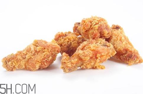 炸鸡翅要不要先煮一下 直接炸才会更香 炸鸡翅要不要先煮一下 直接炸才会更香