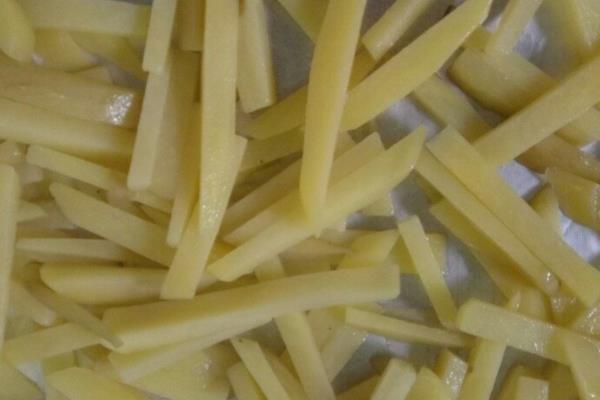 薯条要放淀粉吗 建议不要 薯条要放淀粉吗 建议不要