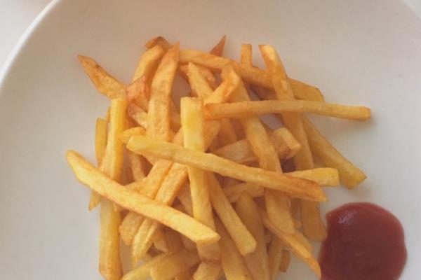 薯条要放淀粉吗 建议不要 薯条要放淀粉吗 建议不要