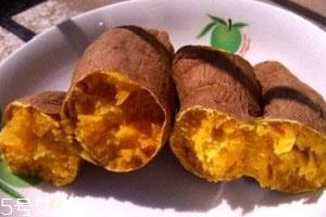 微波炉烤红薯用盘子吗 不用盘子也行 微波炉烤红薯用盘子吗 不用盘子也行