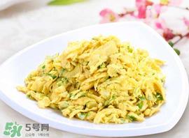 香椿炒鸡蛋有毒吗?香椿炒鸡蛋的禁忌 香椿炒鸡蛋有毒吗?香椿炒鸡蛋的禁忌