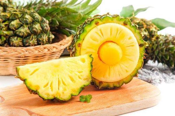 菠萝孕妇可以吃吗 菠萝孕妇吃了有啥好处 菠萝孕妇可以吃吗 菠萝孕妇吃了有啥好处