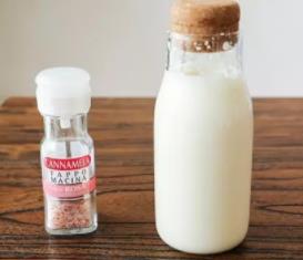 奶盖怎么喝?奶盖的正宗喝法 奶盖怎么喝?奶盖的正宗喝法