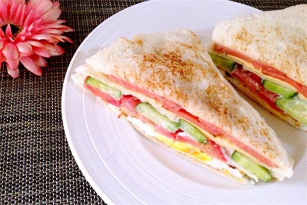 三明治热量高吗 三明治热量是多少