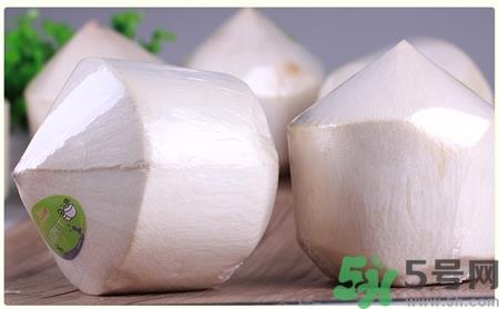 椰青怎么吃?椰青怎么打开