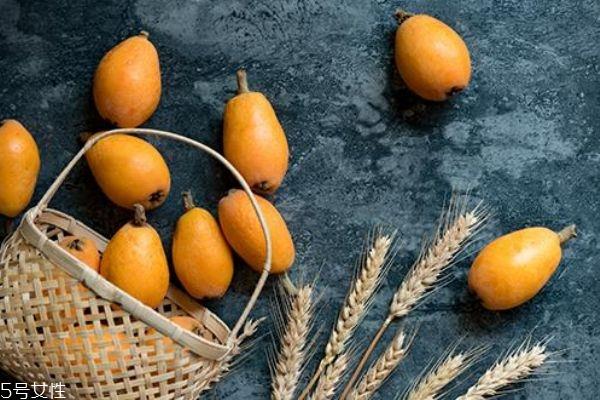 吃枇杷对人体的好处 吃枇杷的注意事项