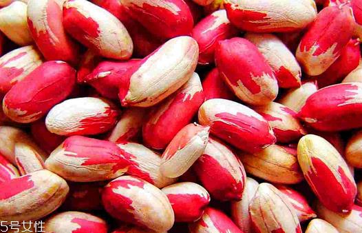花生衣是生的还是熟的？花生衣生的好还是熟的好？