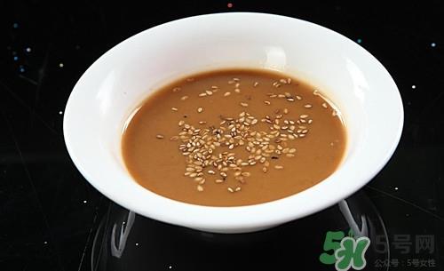 芝麻酱可以直接吃吗?芝麻酱直接吃好吗 芝麻酱可以直接吃吗?芝麻酱直接吃好吗