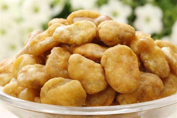 蚕豆没煮熟可以吃吗 蚕豆没煮熟会中毒吗 蚕豆没煮熟可以吃吗 蚕豆没煮熟会中毒吗