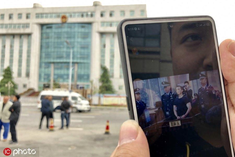 张扣扣因被辱母杀3人，如今被执行死刑，6图回顾案件全过程