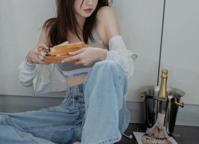 ​男朋友看到信息就是不回复(男朋友说忙着呢不回复信息)