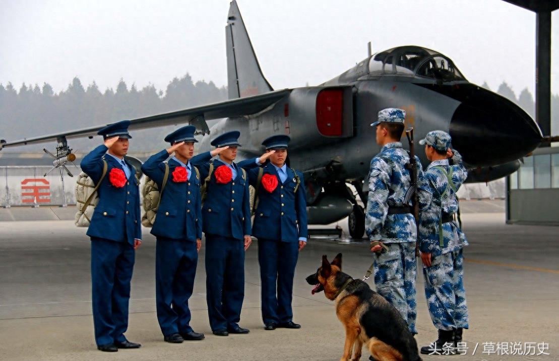 10张老兵退伍时的照片，每一张都令人潸然泪下！