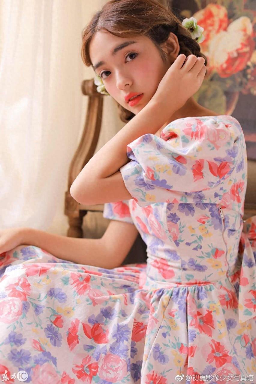 猜谜：天鹅湖边鸟飞绝，良无一点双人行