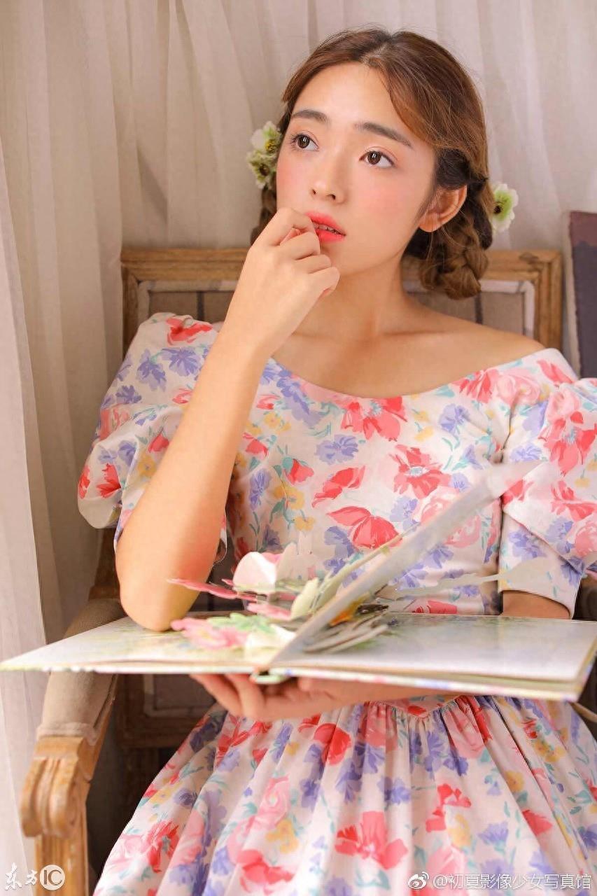 猜谜：天鹅湖边鸟飞绝，良无一点双人行