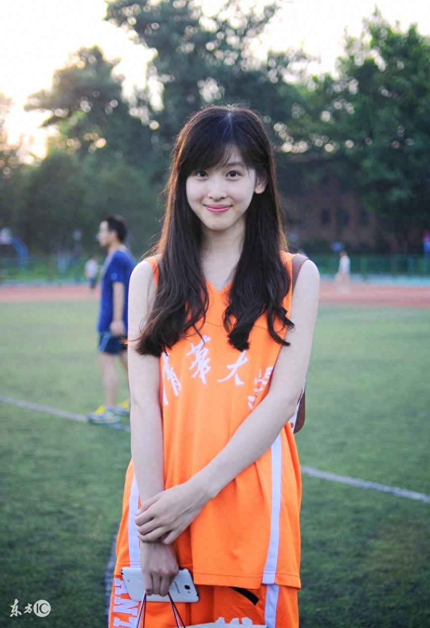 张檬之后，最美校花陈都灵也整残了，网友：再也不是小奶茶妹妹了