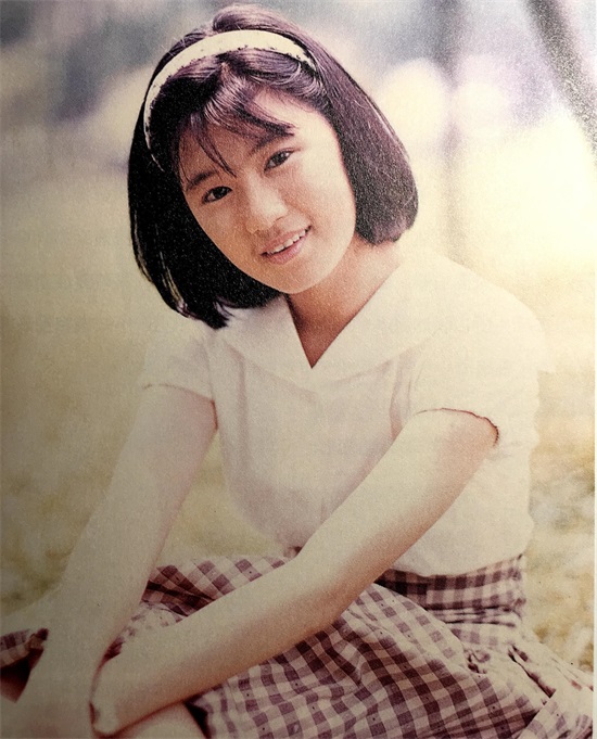 青春靓丽,贾静雯早年旧照