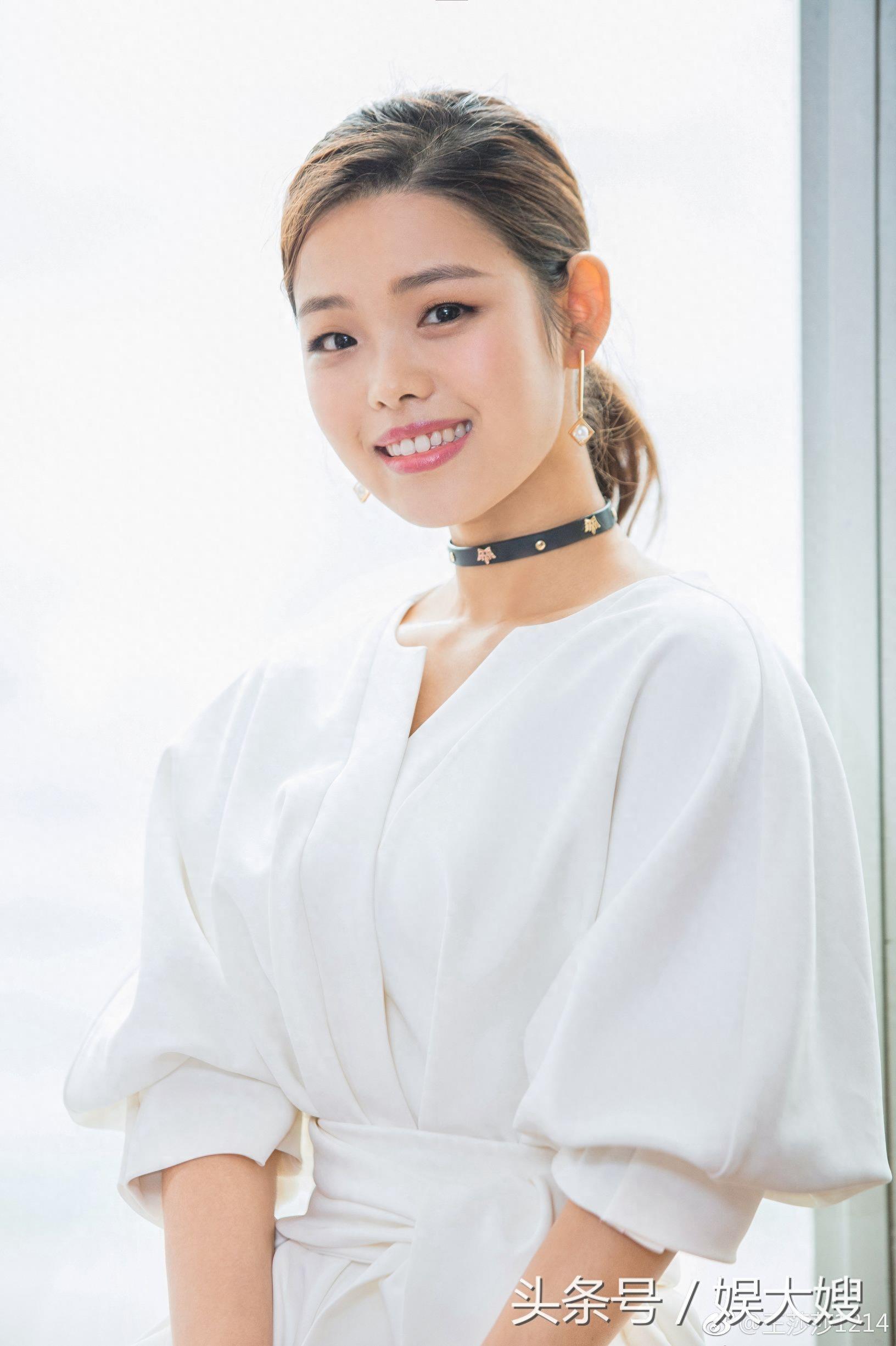 王莎莎微博消失一年后突然现身,曾被吐槽长得丑,如今美到认不出