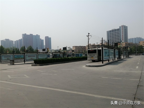 郑州火车站(郑州站)西广场