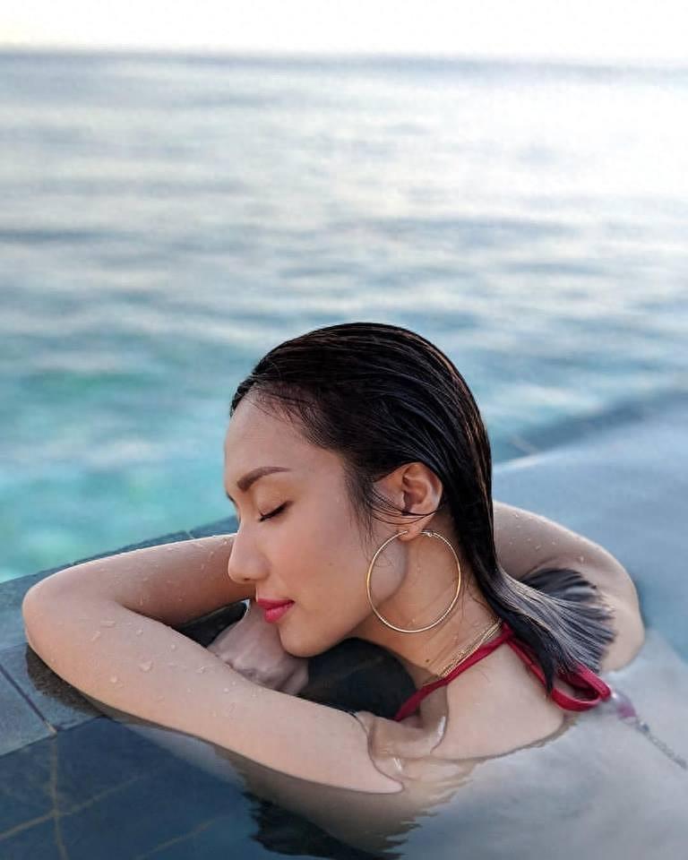 中国香港女艺人王君馨